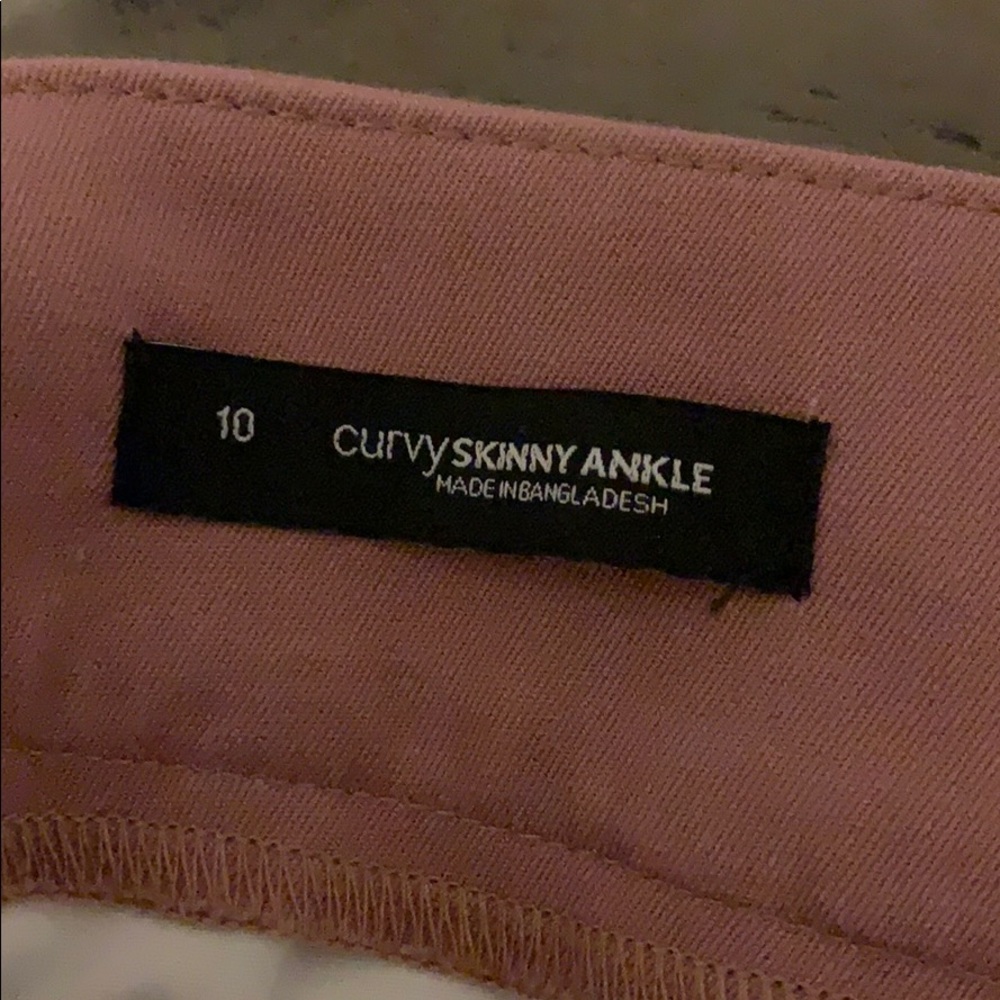 Dress pants - Picture 2 of 3